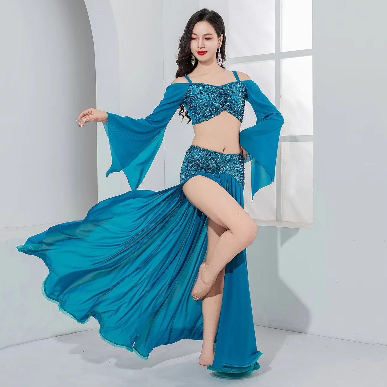 Tenue de danse du ventre élégante, Costume à paillettes Ablaze, jupe longue brillante, ensemble de 2 pièces de danse orientale, tenues de danse de groupe de classe pour filles