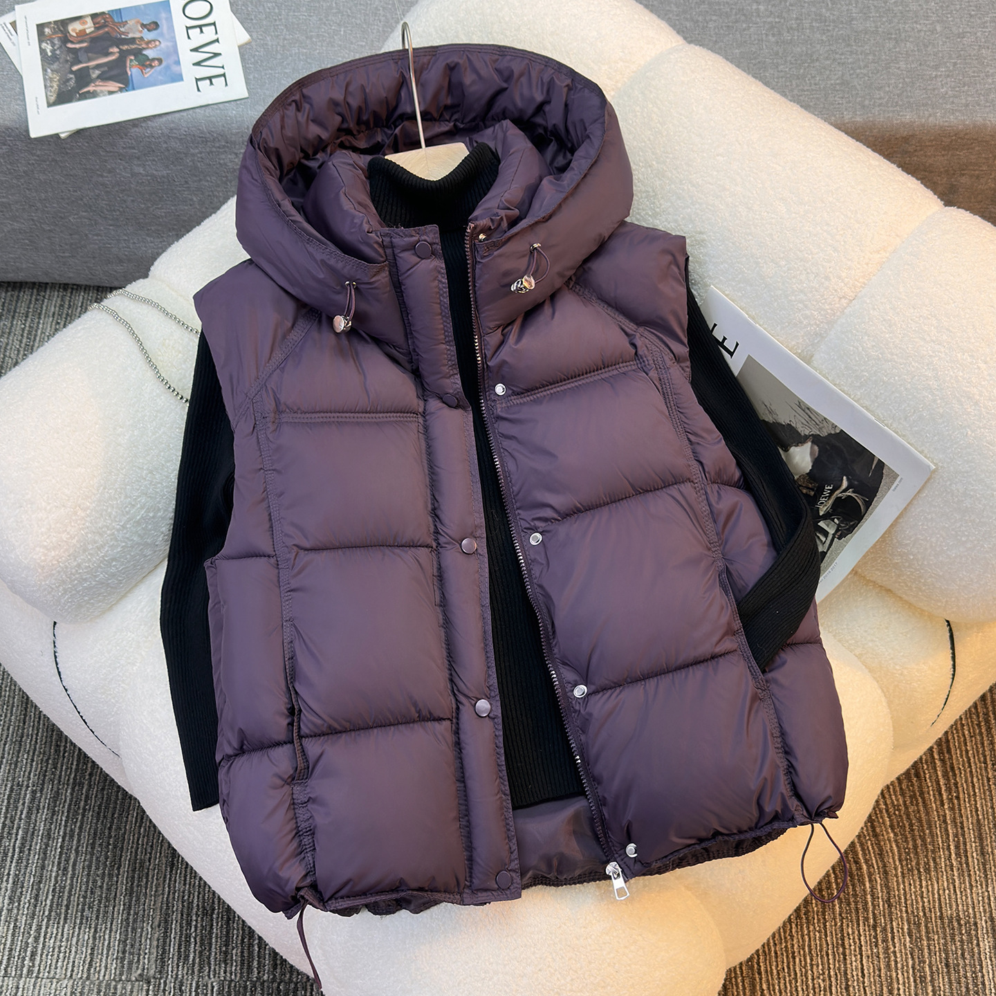 Gilet en coton à capuche pour femmes, veste sans manches, manteau d'automne-hiver 2026, nouveau gilet en coton ample pour femmes, vêtement d'extérieur féminin.