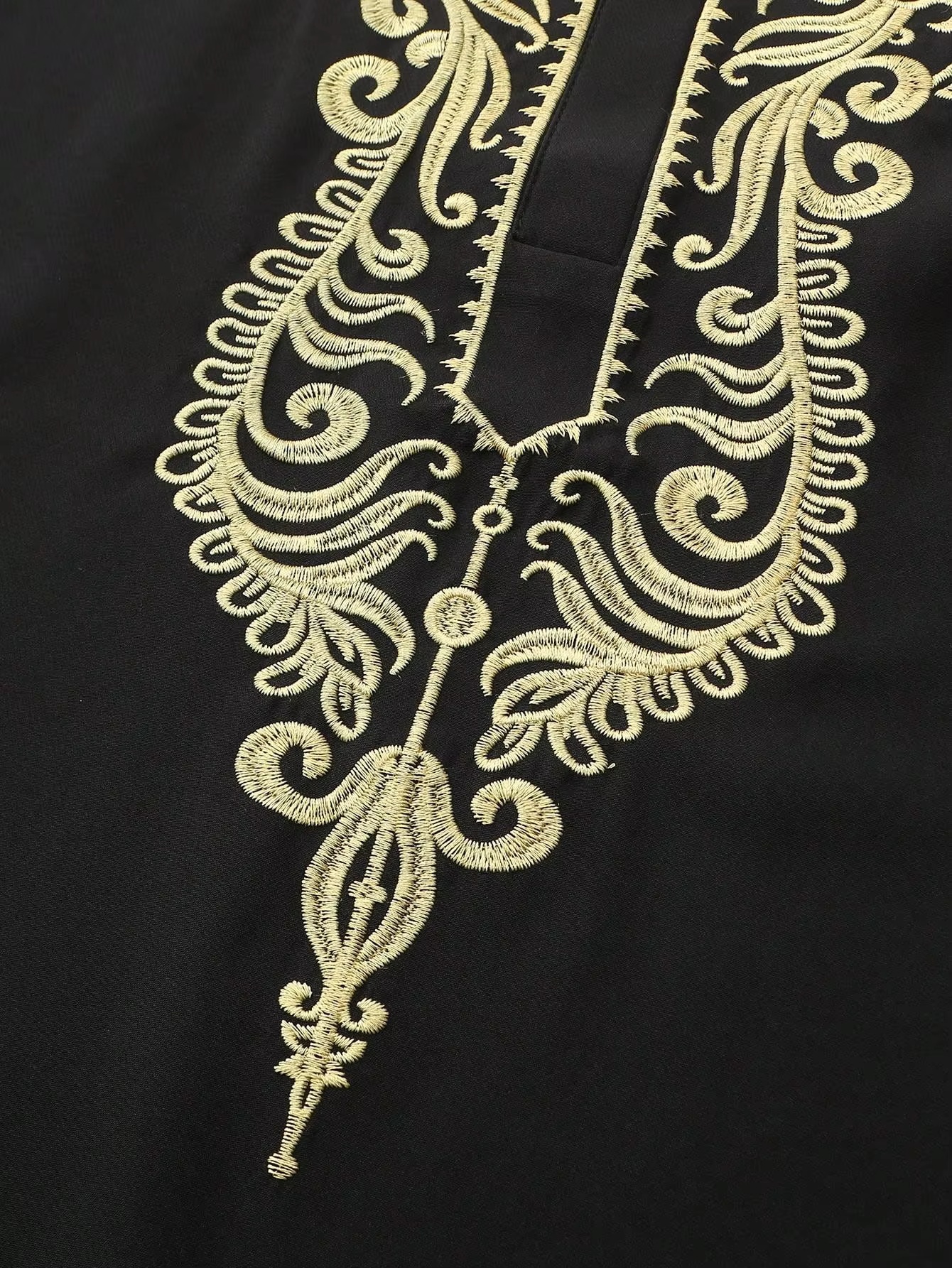 Robe traditionnelle musulmane pour homme, robe élégante et luxueuse brodée, robe islamique décontractée pour homme pour les festivals