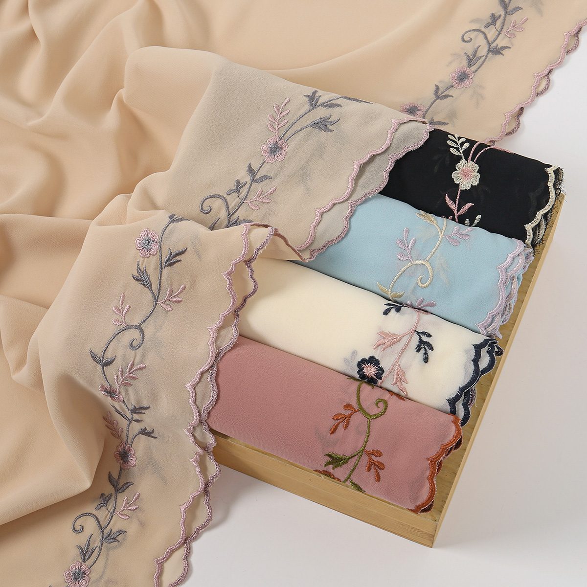 Nouveaux châles longs en mousseline pour femmes, foulards brodés floraux de qualité supérieure, couleur claire, turban respirant, couvre-chefs pour l'Aïd 180*70cm