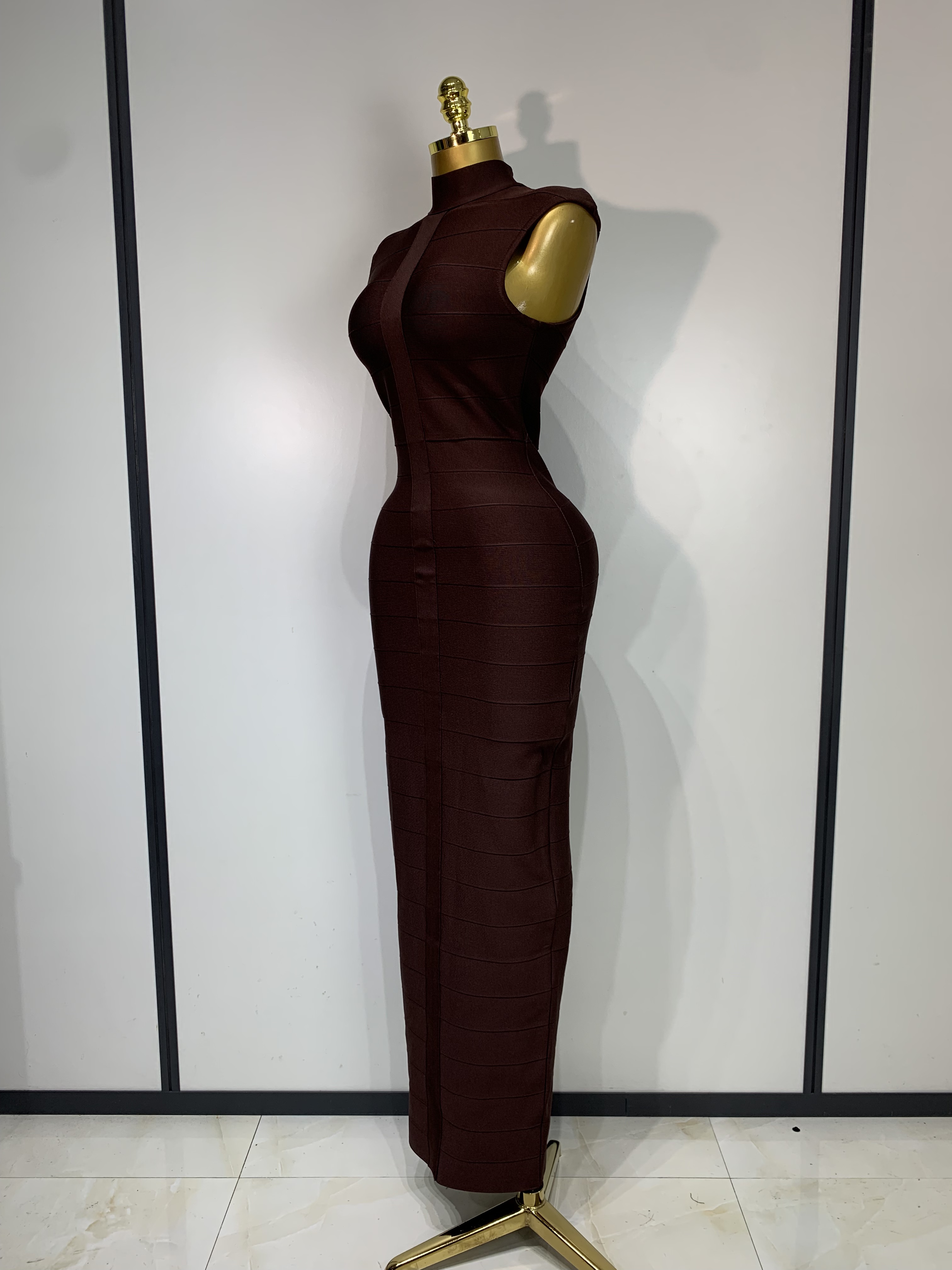 Robe moulante élégante et sexy sans manches à col roulé pour femme, idéale pour les soirées, clubs, fêtes, anniversaires, cocktails et bals de promo