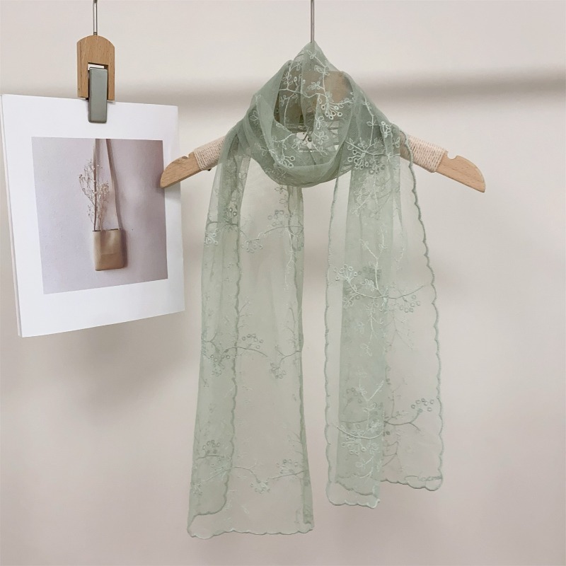 Petite écharpe d'été en dentelle brodée de fleurs, longue Version coréenne pour femme, châle décoratif polyvalent littéraire et rétro
