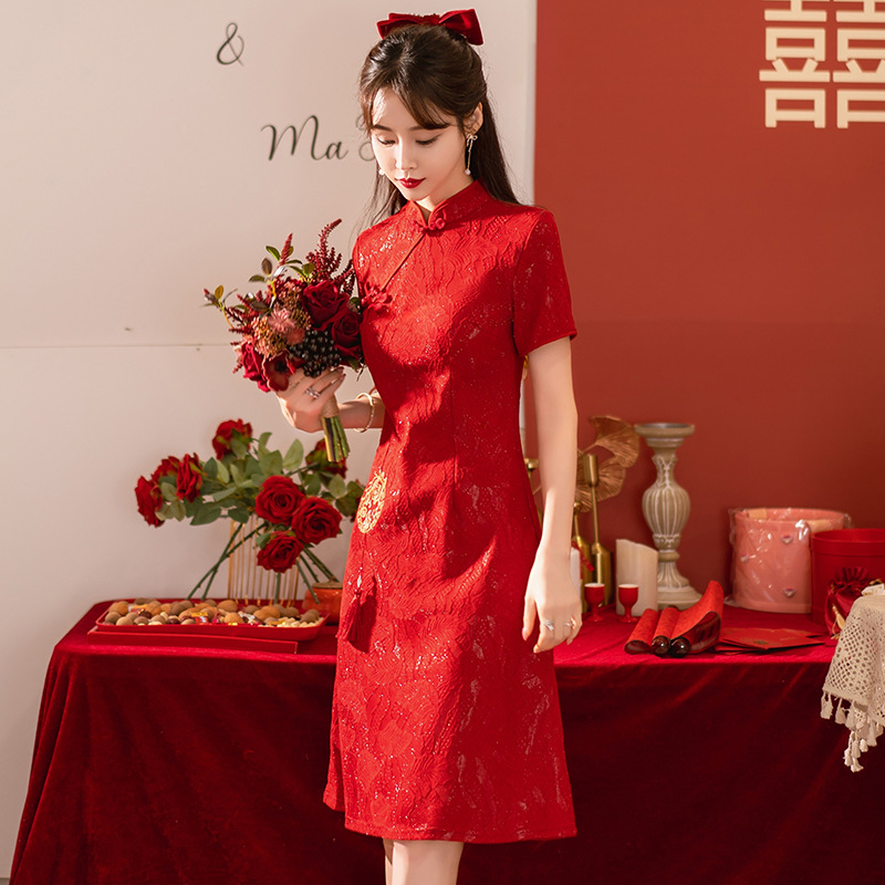 Robe Cheongsam à manches courtes pour femmes, Qipao moderne, vêtements traditionnels chinois, rouge, mode d'été