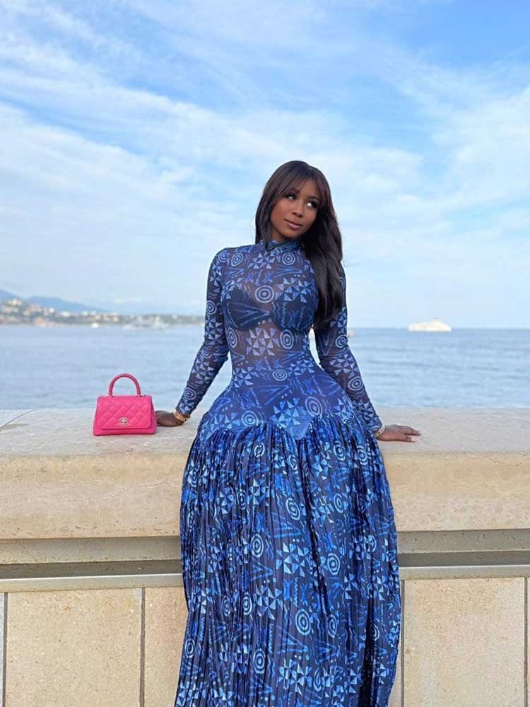 Robe bleu Royal pour femmes, col roulé, taille haute, transparente, légère, longue, avec manches, Streetwear, robe Maxi plissée