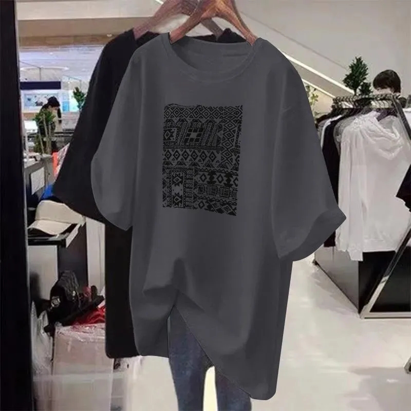 Grande taille 5XL 150KG femmes été t-shirt dessin animé col rond manches courtes t-shirts ample surdimensionné hauts noirs