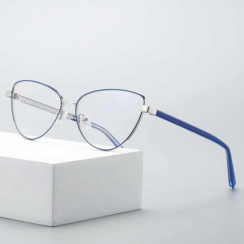 Lunettes œil de chat pour femmes, monture en alliage, jante complète, marque de styliste élégante, lunettes de Prescription anti-rayures
