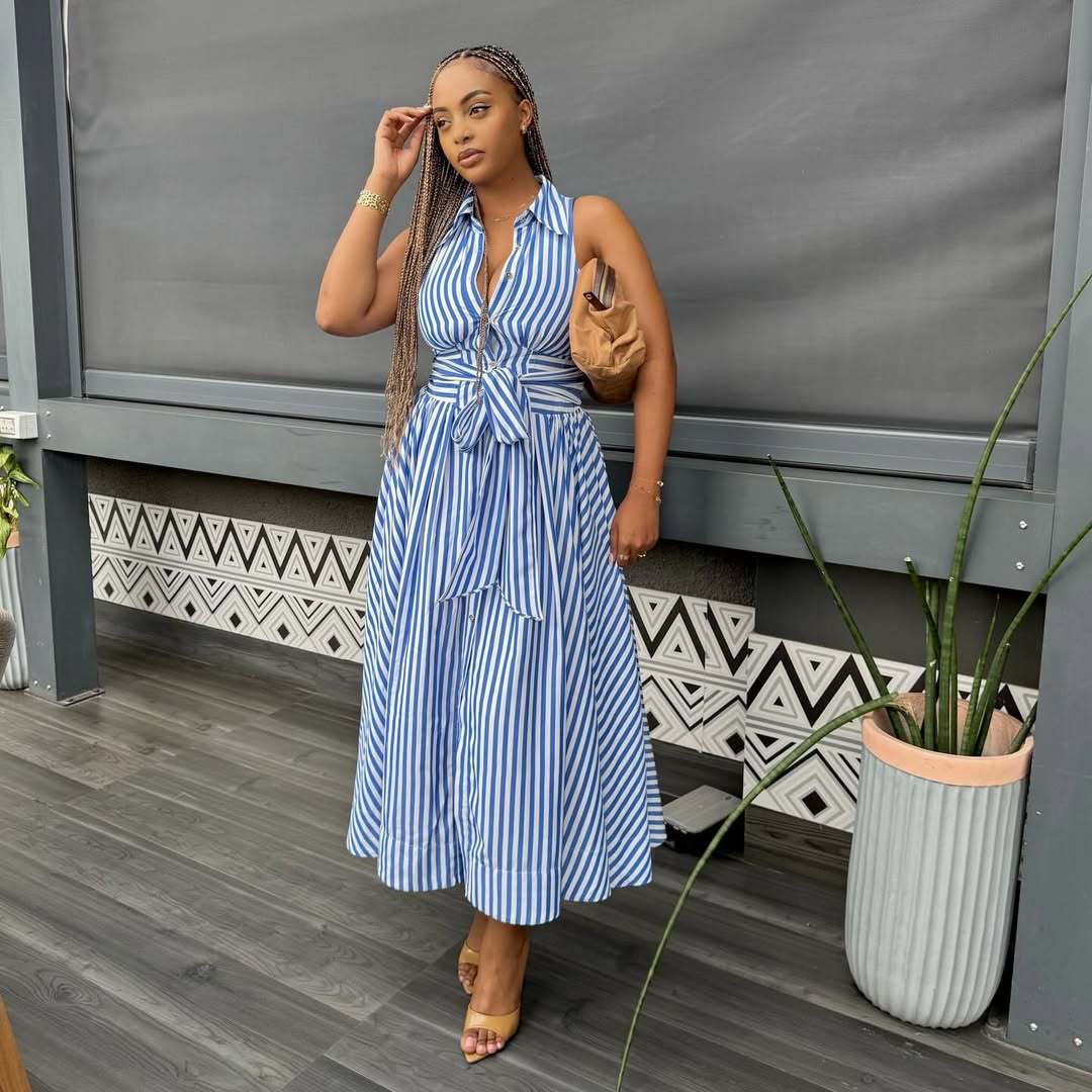 Robe longue femme coupe trapèze Y2K streetwear sans manches col rabattu élégante avec empiècements pour soirée, nuit et travail – Collection été 2026