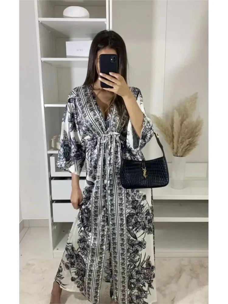 Printemps été nouveau Style de vêtements pour femmes Sexy col en v à manches courtes à la mode imprimé taille cintrée à lacets grande jupe robe