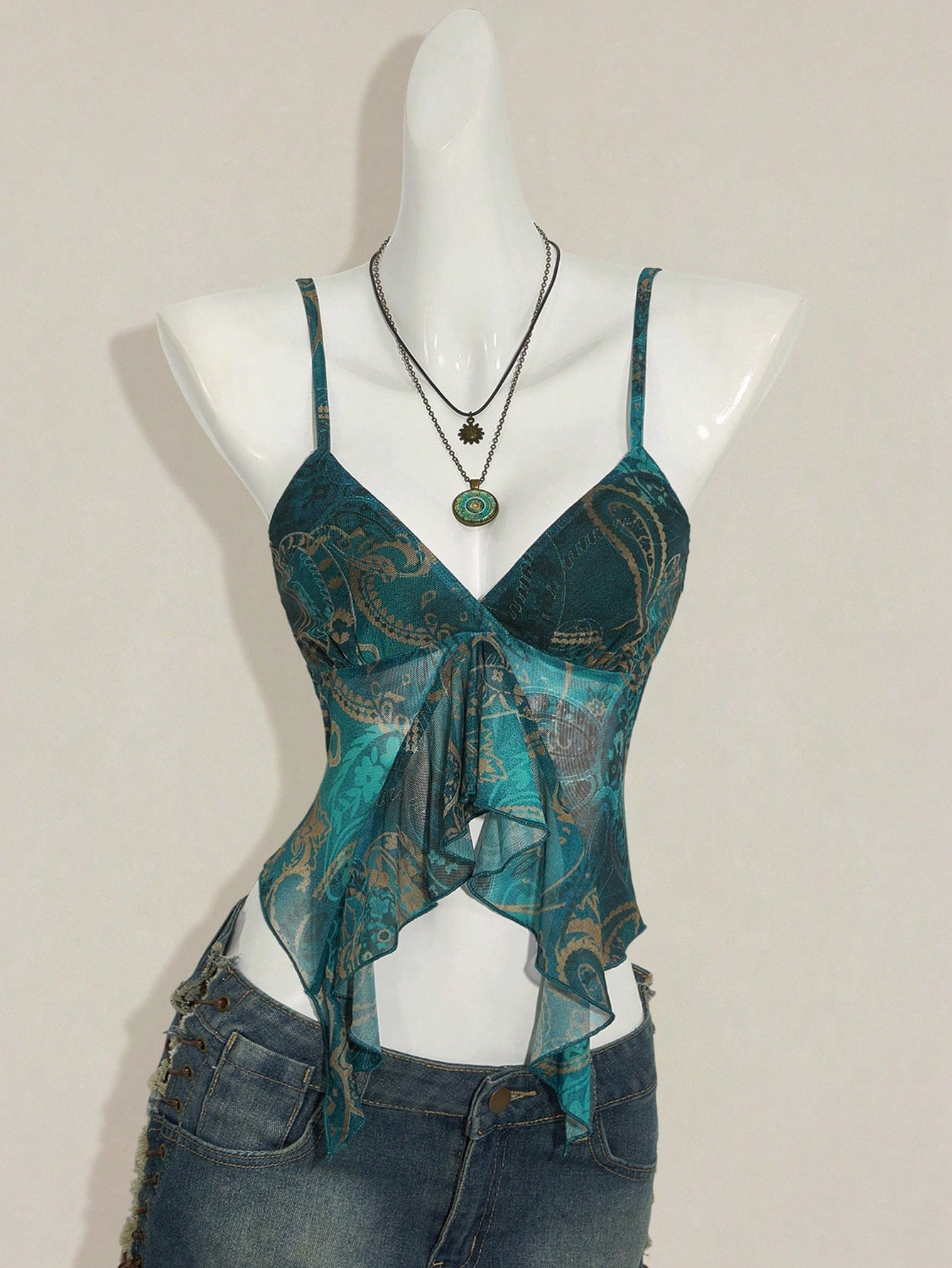 Haut court asymétrique en maille transparente à col en V sexy pour femme, avec ourlet plissé et dos nu, coupe ajustée décontractée, motif cachemire, été 2026