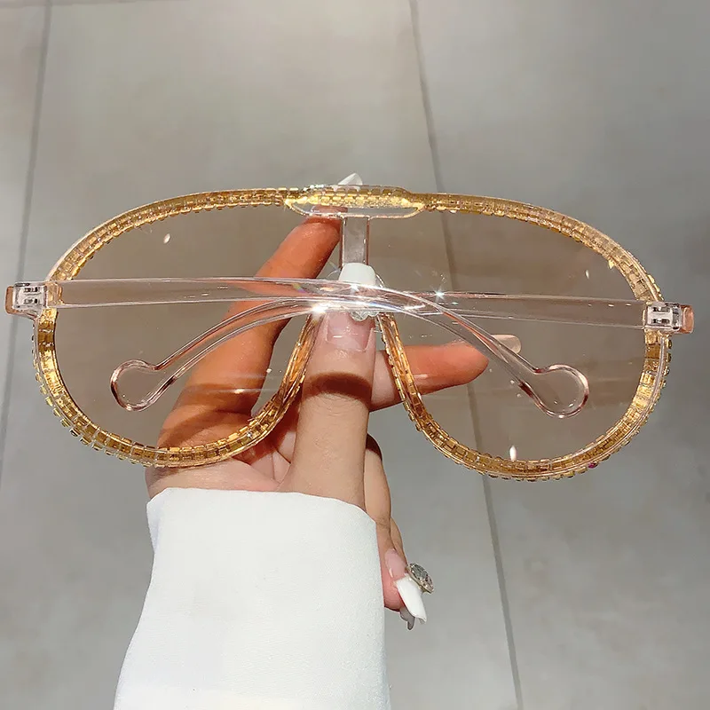 Lunettes de soleil pilote vintage pour femmes, lunettes de soleil respirantes pour femmes, grande monture, nuances de cristal de diamant, créateur de marque de luxe, 1 pièce