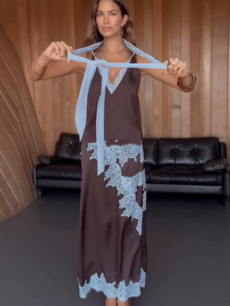 Ensemble élégant jupe longue et haut en satin bleu avec dentelle contrastante pour femme – Tenue décontractée pour soirée, fête ou mariage