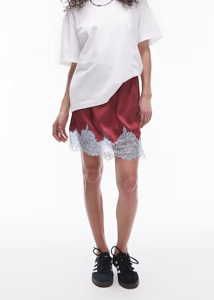 Jupe courte en satin garnie de dentelle Rose rouge pour femme, jupe courte à la mode avec ceinture élastique et nœud, idéale pour les fêtes et les vêtements décontractés