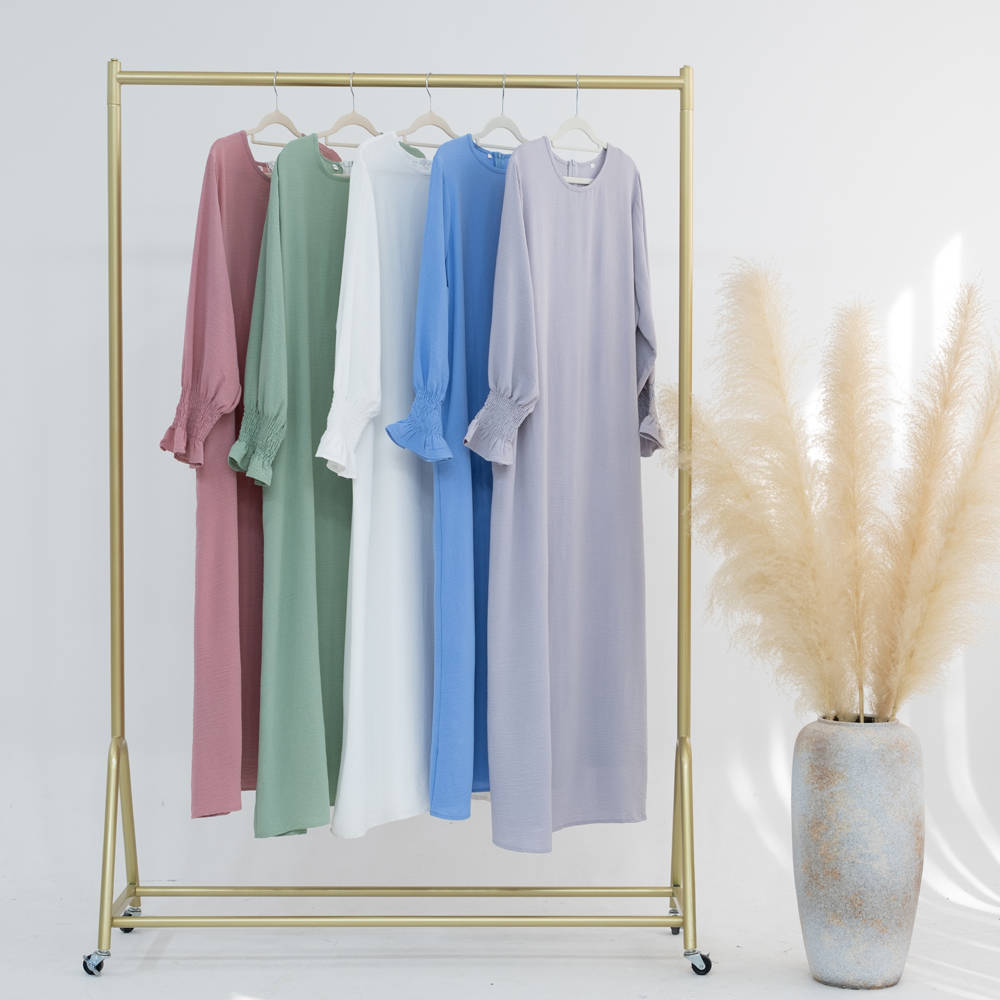 Abaya ample et élégante pour femmes musulmanes - Manches longues à poignets smockés, poches latérales. Robe modeste islamique pour le Ramadan, vêtements islamiques