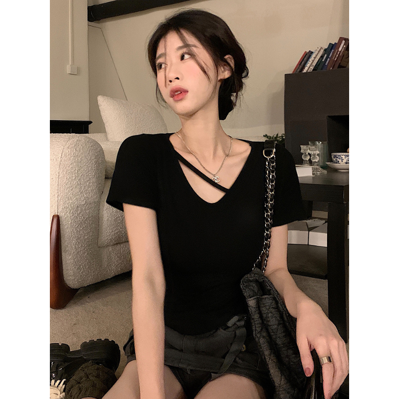 Femme vêtements à manches courtes T-shirt coupe ajustée culture hauts femme col en v été nouvelles femmes T-shirts StreetWear mode Y2K T-shirts haut