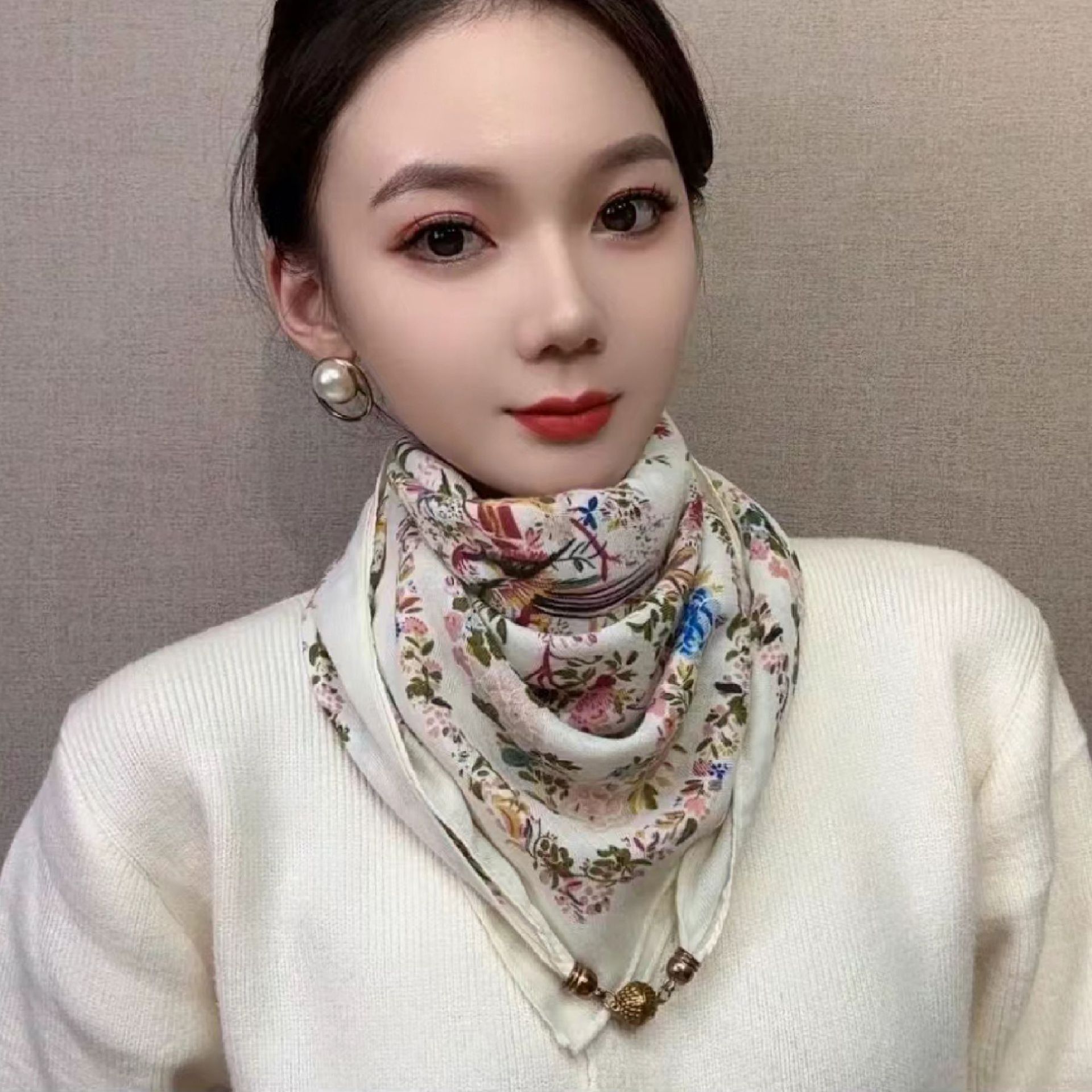 Nouveau Foulard Carré de Luxe en Soie pour Femme, Écharpe à Boucle Magnétique, Imprimé Floral, en Coton et Lin, Triangle Croisé, Doux et Chaud