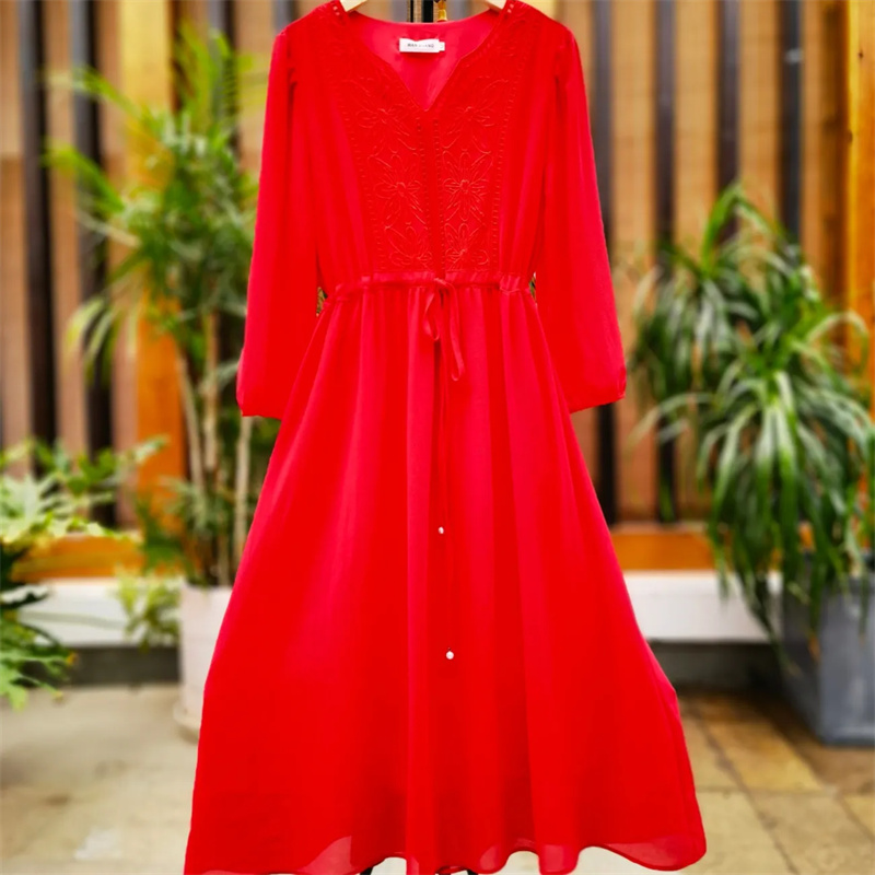 Robe longue en mousseline de soie brodée pour femmes, robes de colonne vertébrale, robes éducatives, printemps, été, nouveau haut de gamme