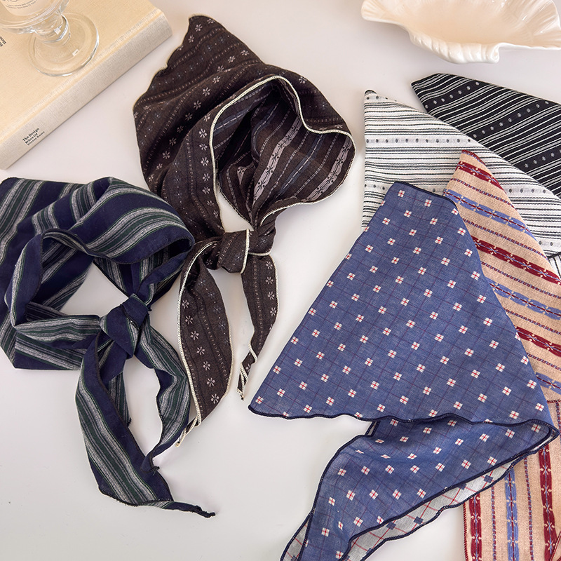 Foulards triangulaires en coton pour femmes, écharpe de cheveux rayée à imprimé Floral, châle littéraire en lin pour filles, couvre-chef rétro doux et respirant