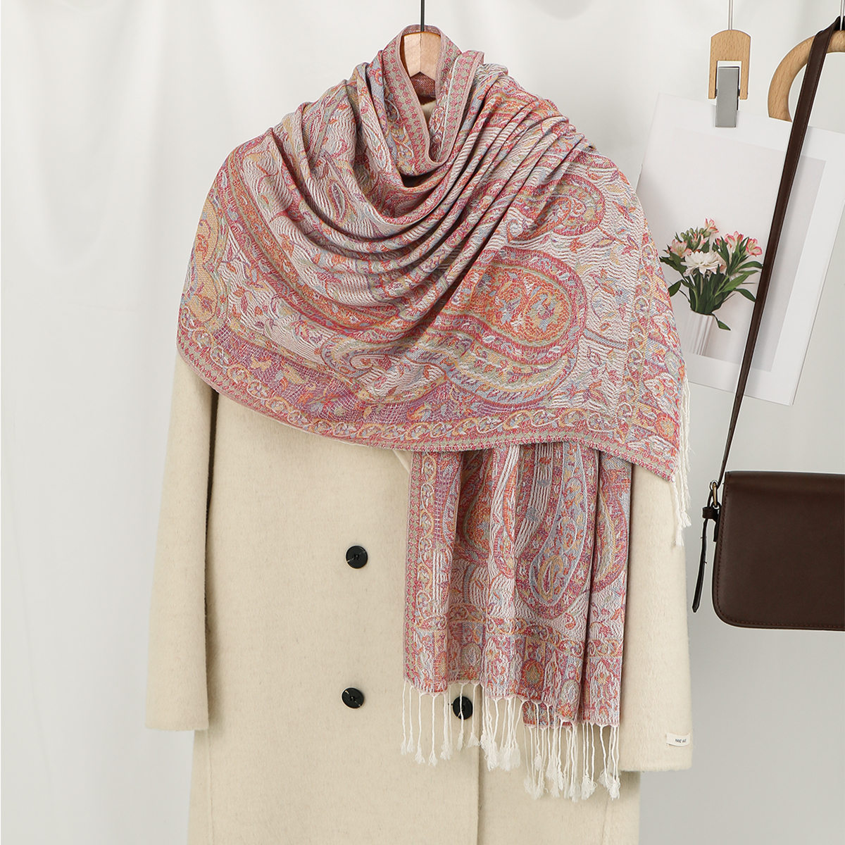 Paisley glands Pashmina châle femme écharpe chaude musulman Hijabs mode longues enveloppes épais foulards femme Cape foulard 178*71 cm