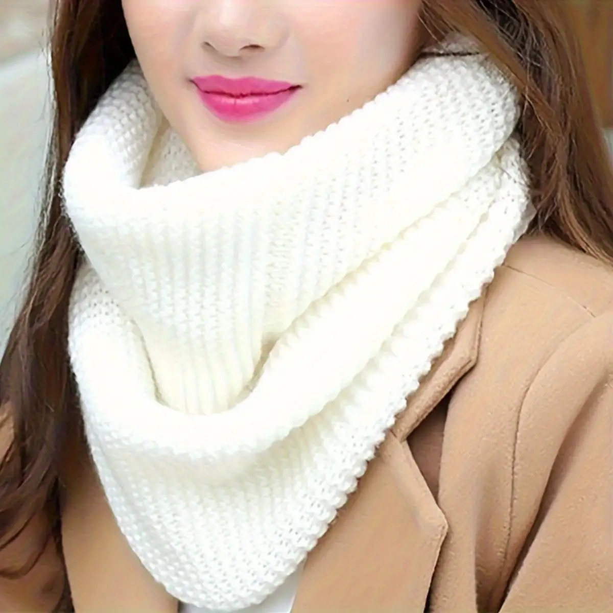 Écharpe d'hiver épaisse et élégante pour femme – Coupe-vent, respirante, chauffe-cou à boucle infinie avec texture de style doux. Lavable à la machine