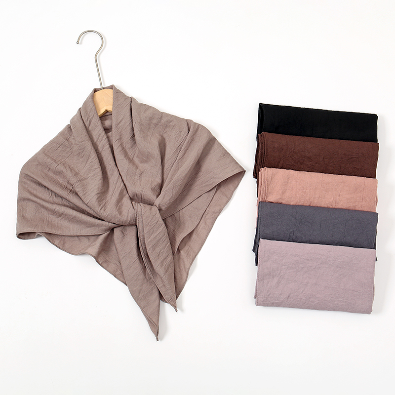 Nouveau foulard carré pour femmes musulmanes Hijab Turban foulard châles tête enveloppement couleur unie foulards islamique Sjaal Bandanas 90*90 cm