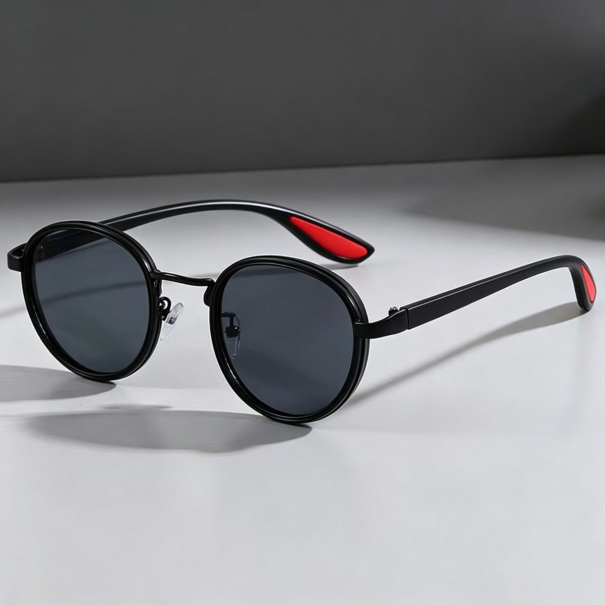 Lunettes de soleil ovales rétro pour hommes, monture en métal, protection UV tendance, accessoires solaires polyvalents
