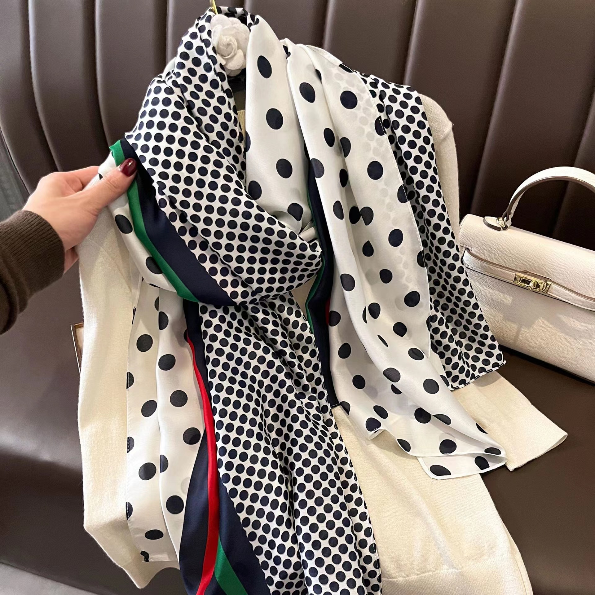 180*90 cm marque de luxe printemps été automne femmes vêtements nouvelle mode couleur correspondant imprimé foulard en soie dame populaire turba