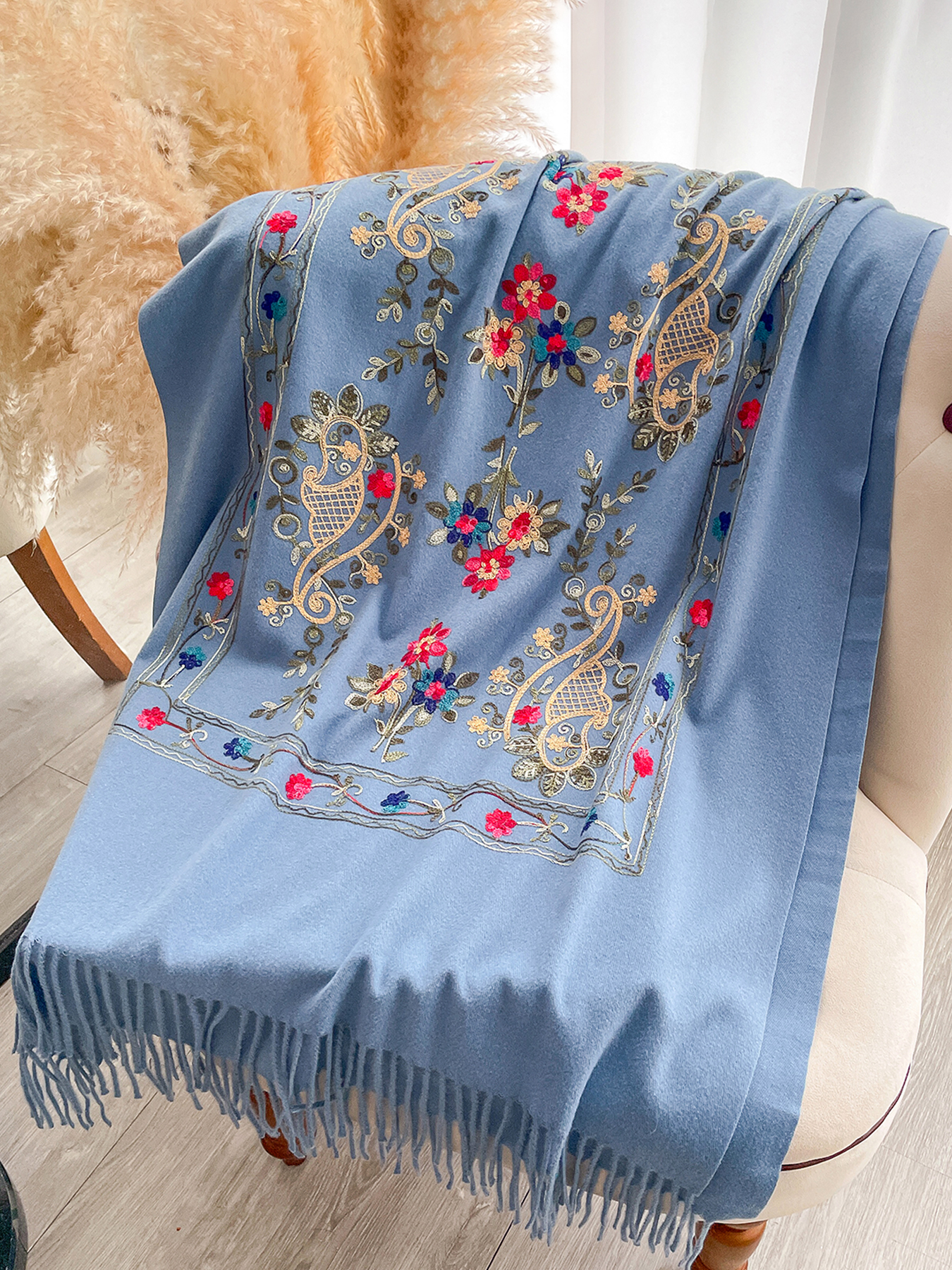 Mode écharpe hiver épais voyage châle enveloppement foulard femmes luxe broder fleur chaud foulard Poncho Pashmina Bufanda