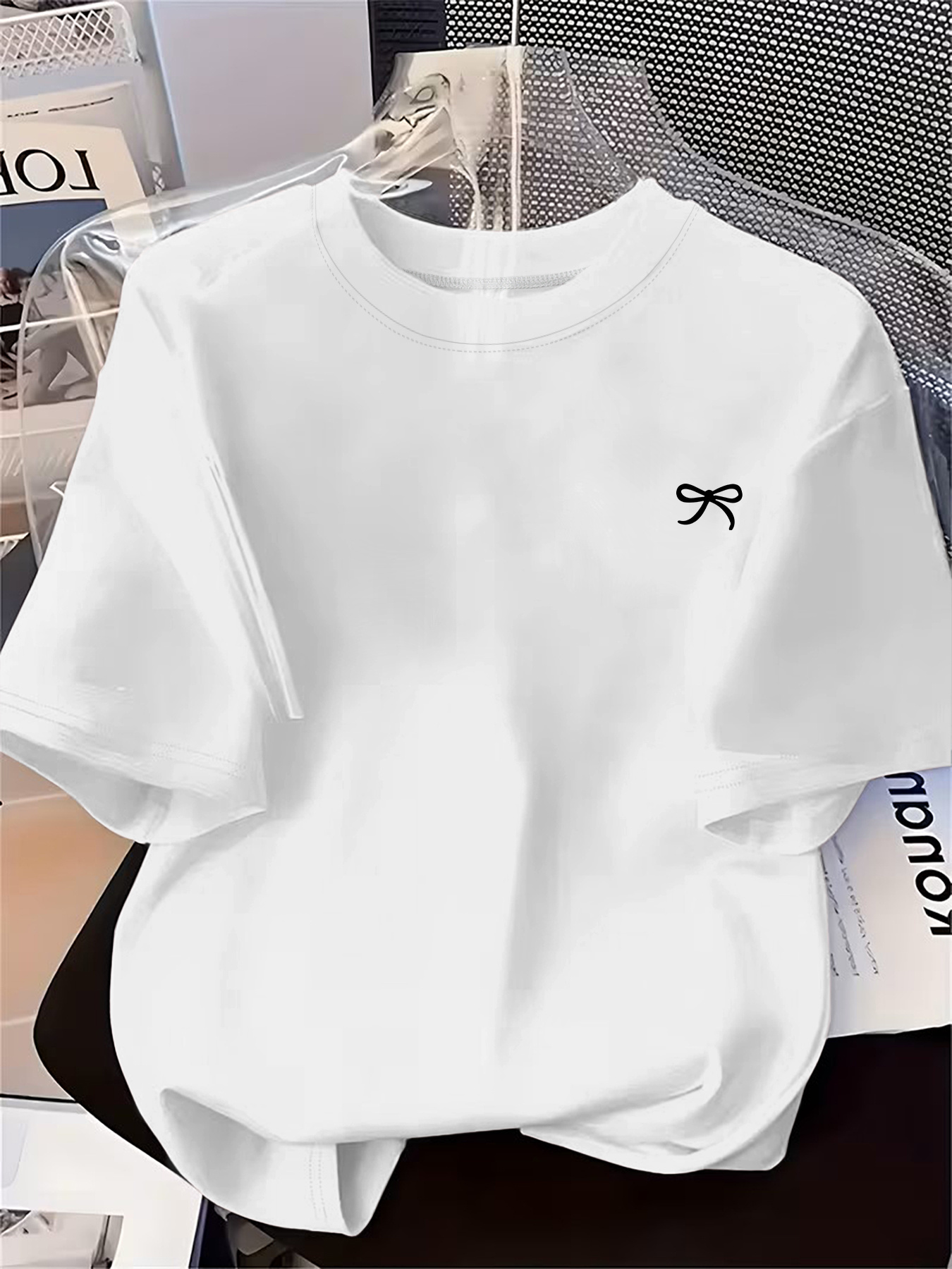 Vêtements d'été pour femmes, T-shirt à manches courtes avec motif de nœud noir, T-shirt imprimé décontracté à la mode pour femmes