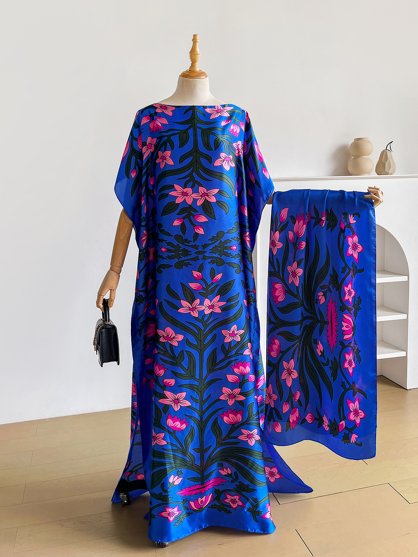 Robe Abaya Kaftan à imprimé floral bohème avec écharpe, robe maxi ample à manches chauve-souris pour femmes musulmanes, tenue de plage et de vacances