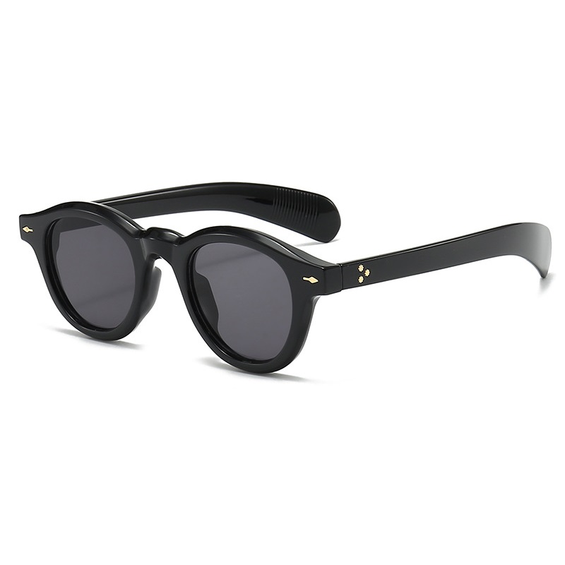 Mode petites lunettes de soleil rondes femmes rétro clair océan lentille nuances UV400 hommes Rivets Punk lunettes de soleil