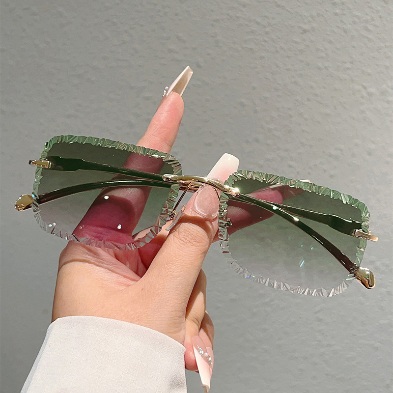 Lunettes de soleil carrées sans bords pour femmes et hommes, tendance, marque de luxe, Design décoratif, mode Vintage dégradé, nuances décontractées