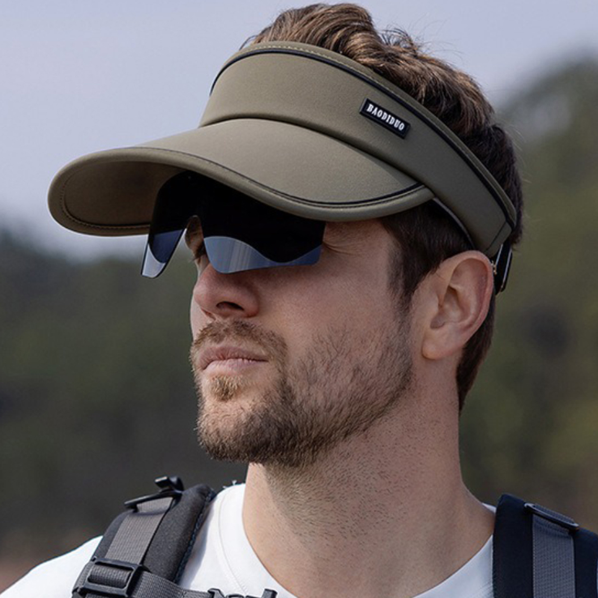 Chapeau de soleil d'été pour hommes avec lunettes de soleil 4 pouces (10 cm) bord respirant casquette supérieure vide Sport de plein air Anti-UV chapeau de Sport Golf Tennis casquette de plage