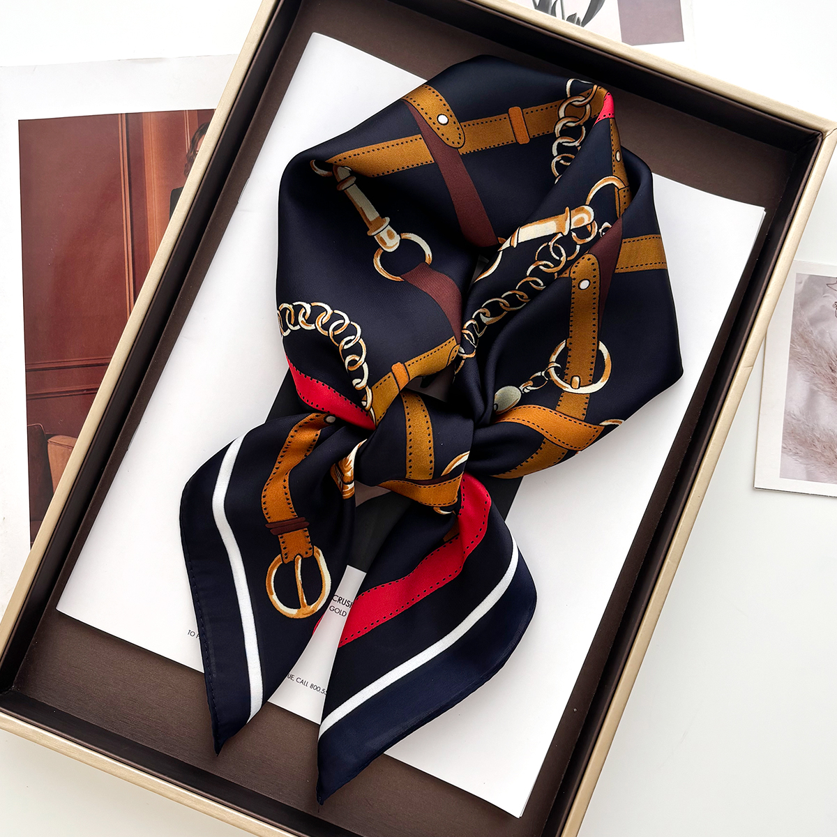 Foulard carré de luxe 70*70cm pour femme, en satin doux, élégant, utilisable comme bandeau pour cheveux, ruban pour sac, bandana, châle