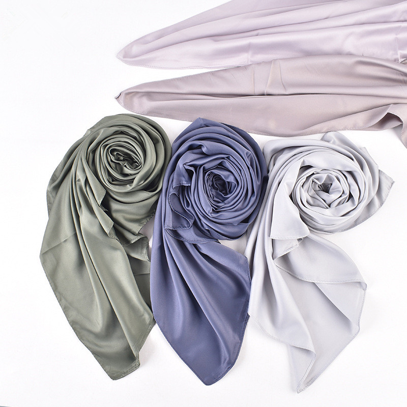 Foulard carré en satin mat pour femme, hijab uni, châle, écharpe, bandeau, bandana islamique
