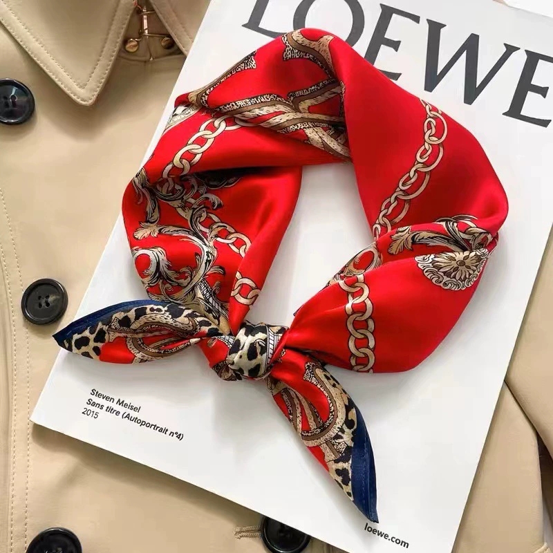 Foulard carré rouge 100% soie 53CM, pour vacances, petite tête, cou, Hijab pour femmes, foulard Bandana en soie de haute qualité