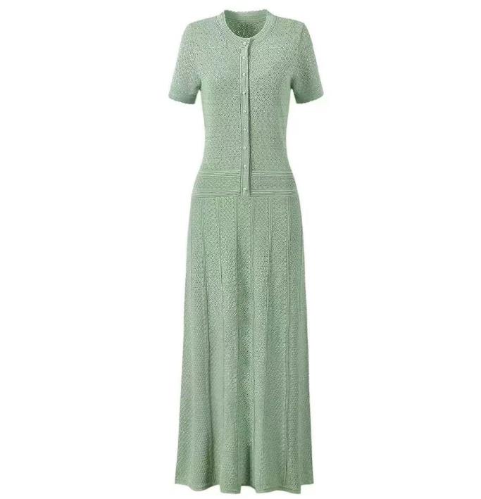 Robes pour femmes 2025 printemps été nouvelle couleur unie col rond manches courtes tricoté décontracté Simple demi bouton conception longue robe
