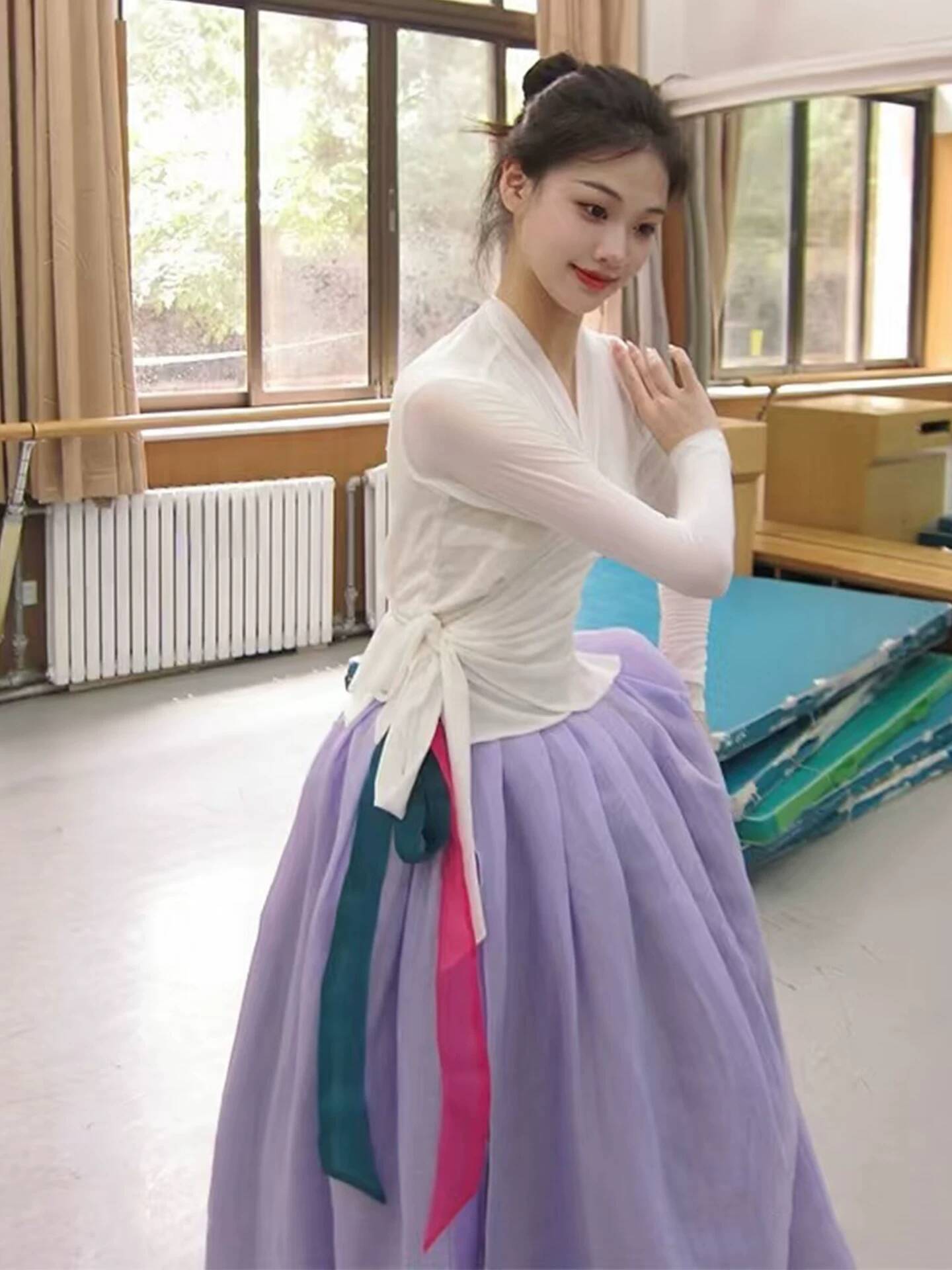 Tenue de danse classique coréenne pour femme : haut à nouer, jupe ample, ensemble de costume de performance de danse folklorique style Hanbok