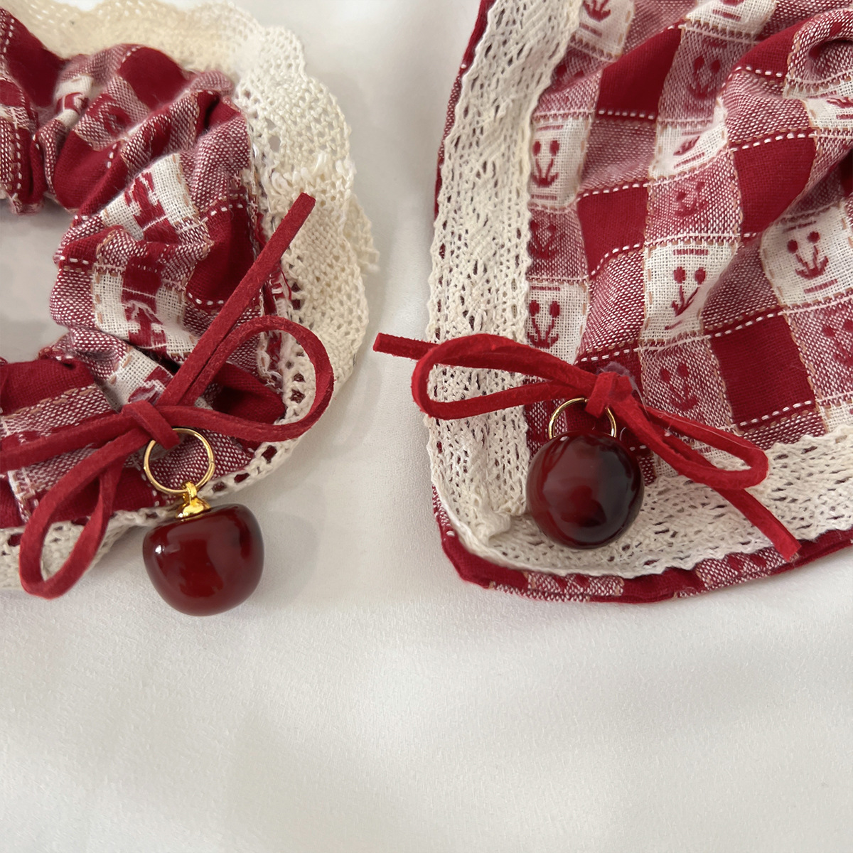 Chouchous pour femmes, Style doux, carreaux rouges, cerise, dentelle, écharpe carrée, corde pour cheveux, accessoires pour cheveux, cadeau pour filles