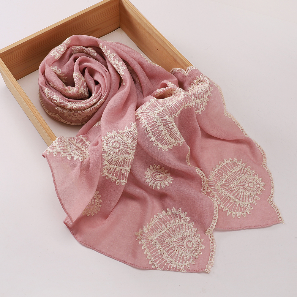 Hijab musulman de style turc, châle brodé, foulard doux et respirant pour femmes, écharpe florale islamique.