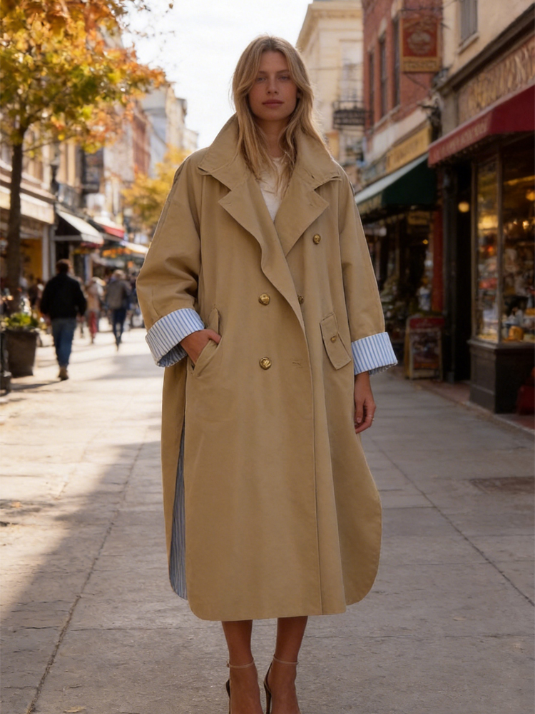 Manteau trench long kaki à rayures color-block pour femme 2026, col large, coupe ample, épaules tombantes, doublure bleue, fente latérale, idéal pour les trajets quotidiens et les sorties