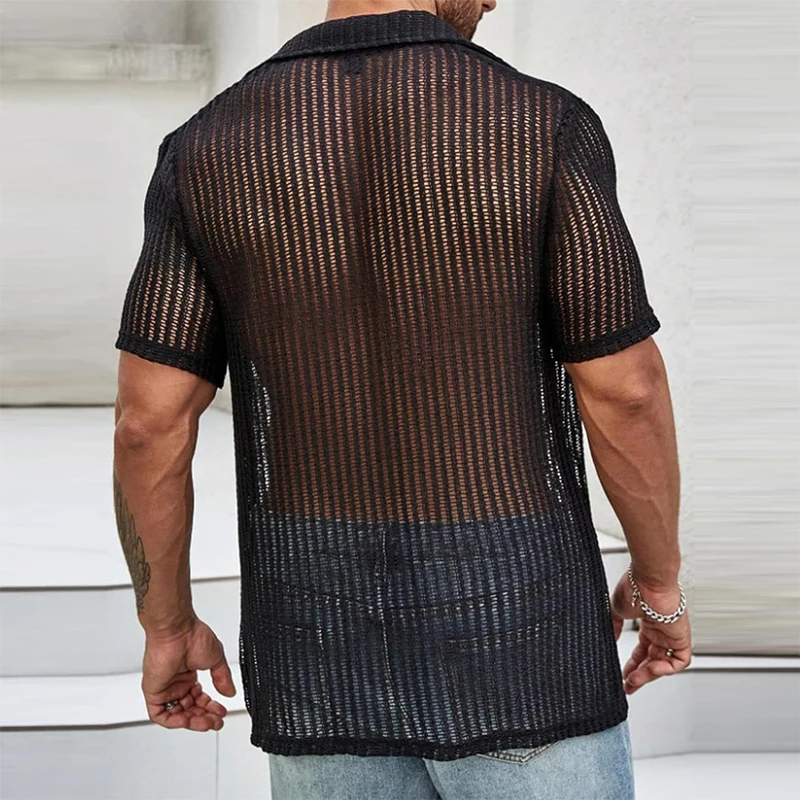 Streetwear mode tricots hommes chemise Sexy voir à travers hauts en tricot hommes été décontracté bouton revers à manches courtes évider chemise