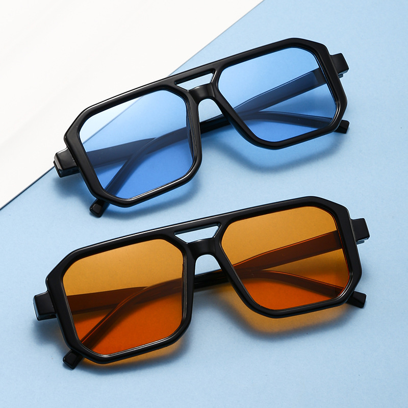 Lunettes de soleil carrées à double pont pour hommes, monture noire rétro, verres teintés orange, protection UV400, mode, plage, conduite, unisexe