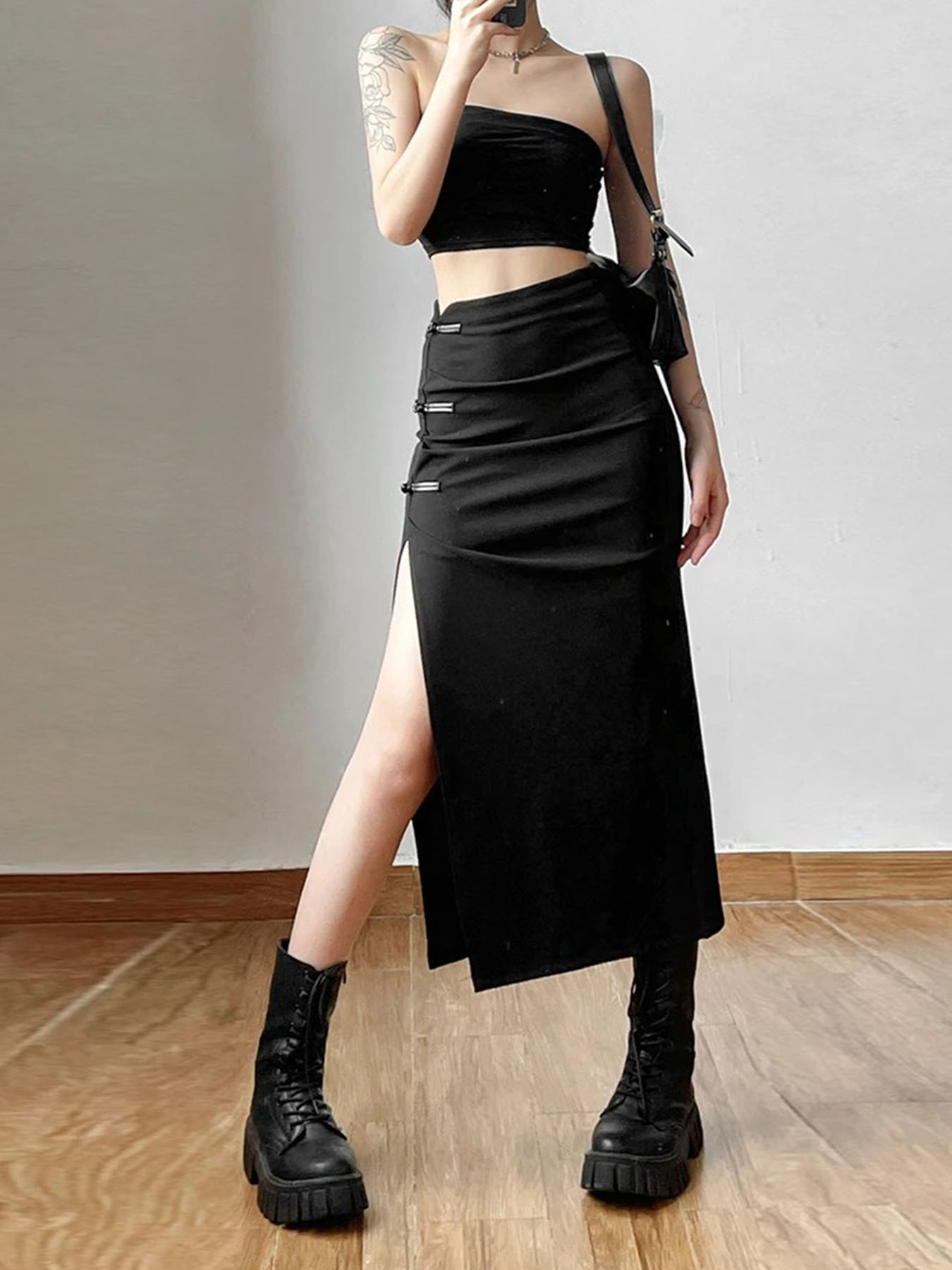 Jupe noire Sexy fendue, Simple, décontractée, assortie avec tout, pour sortie de rue, Cool, Mature, vitalité, personnalité, tendance, jupe basique pour femmes