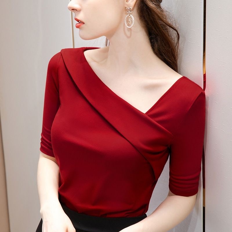 Vêtements pour femmes T-Shirts basiques hauts dame mince à manches courtes col incliné gaine Blouse hauts SS055