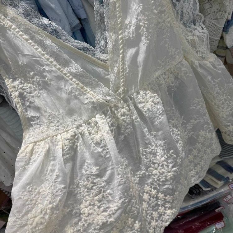 Nouveau débardeur féminin sexy en dentelle jacquard brodée, élégant et délicat, à volants, coupe ajustée, style français, décontracté et féerique