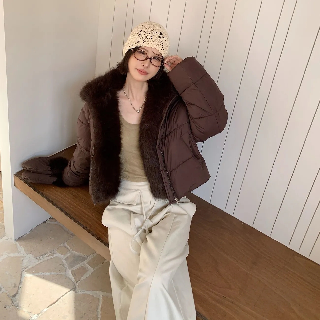 Manteau d'hiver 2026 pour femme, style coréen, coupe ample, col en fourrure, parka coupe-vent et chaude, veste courte en coton de luxe