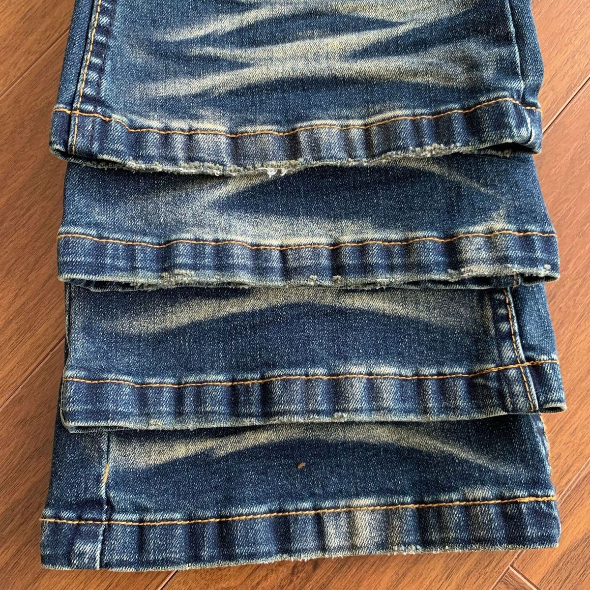 Jeans de luxe pour homme Original 2026, délavé à l'eau forte, bleu foncé, effet barbe de chat, coupe légèrement slim, pantalon long vintage pour homme