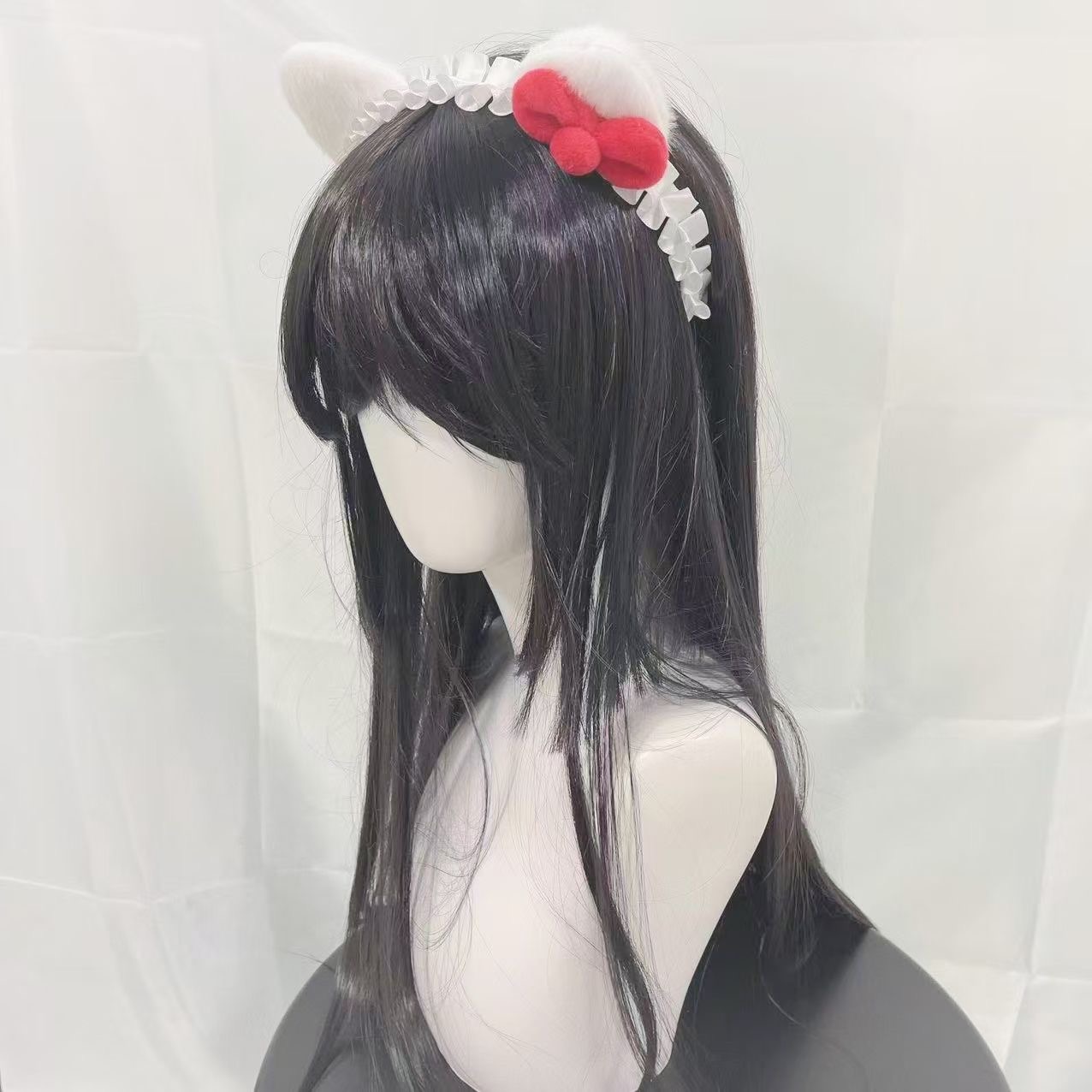 Cerceau de cheveux blanc fait à la main avec oreilles de chat, avec nœud papillon rouge, accessoires pour cheveux Lolita faits à la main, coiffure pour femmes