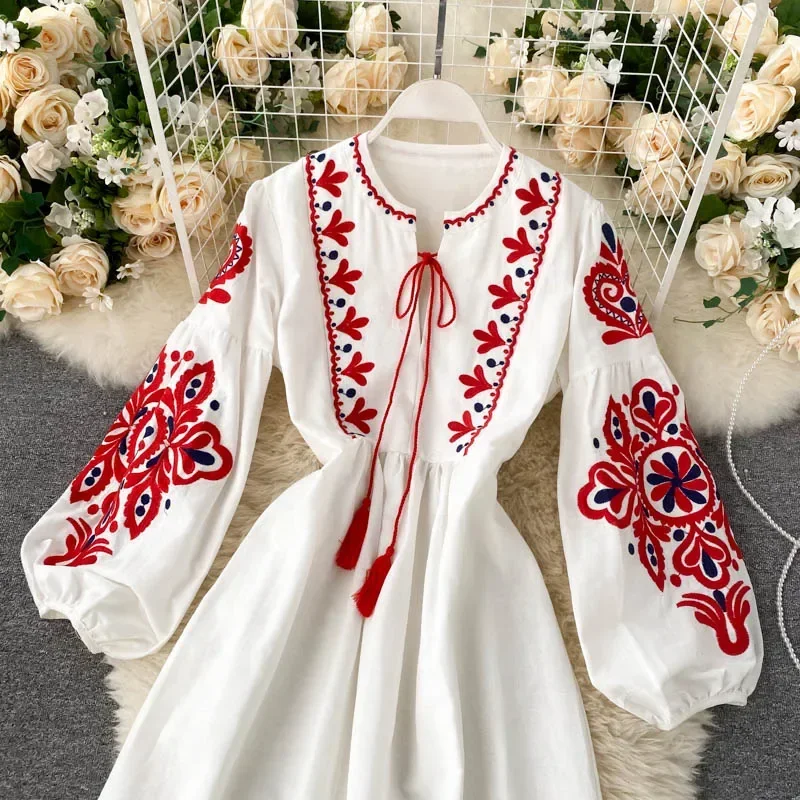 Robe plissée à fleurs brodées bohème pour femmes, col rond, manches lanterne, taille haute, tout match, éducatif, femme, automne, PL393