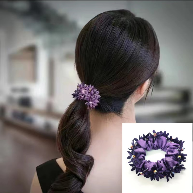 Élastique à cheveux en satin fin à motif floral, élégant, pour femme, avec strass, chouchou plissé en satin